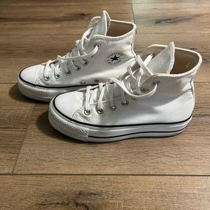 Chuck Taylor All Star Hi Lift Sneaker 6.5